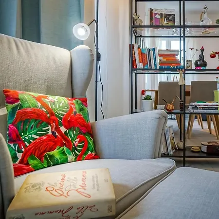 White - One Bedroom In The Center * Bucarest