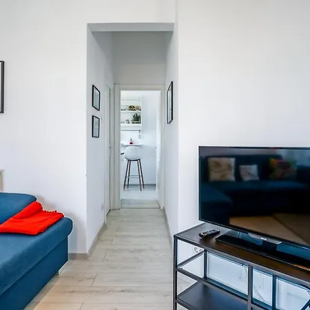 White - One Bedroom In The Center