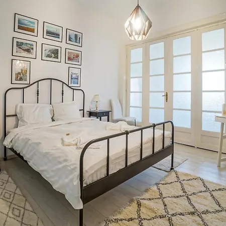 White - One Bedroom In The Center * Bucarest